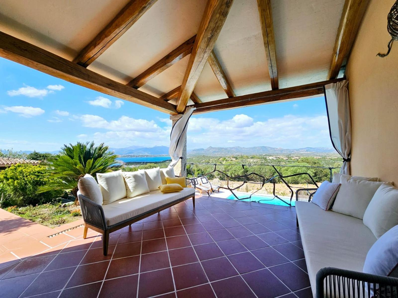 Villa Capo Coda Cavallo