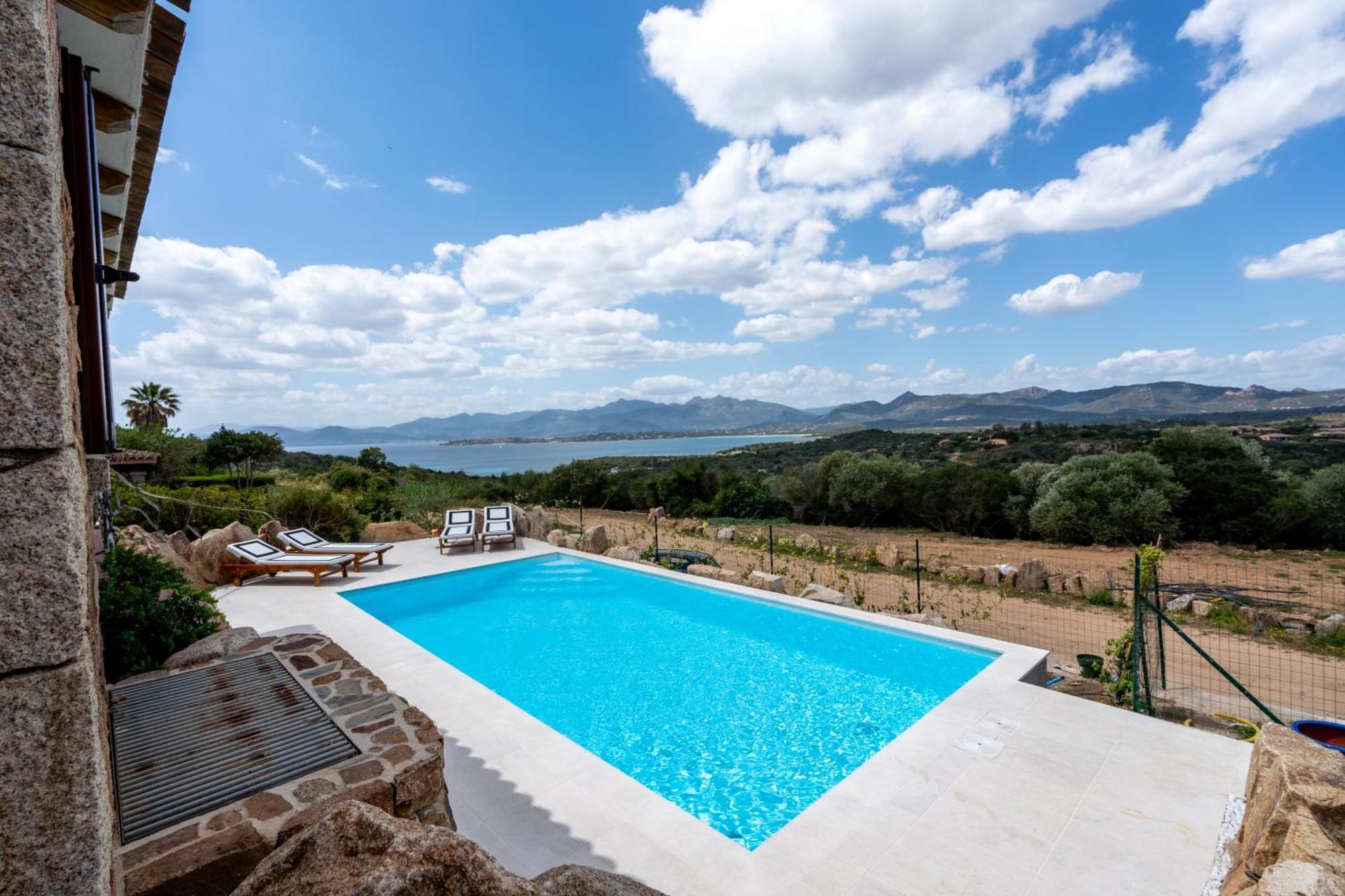 Villa Capo Coda Cavallo *
