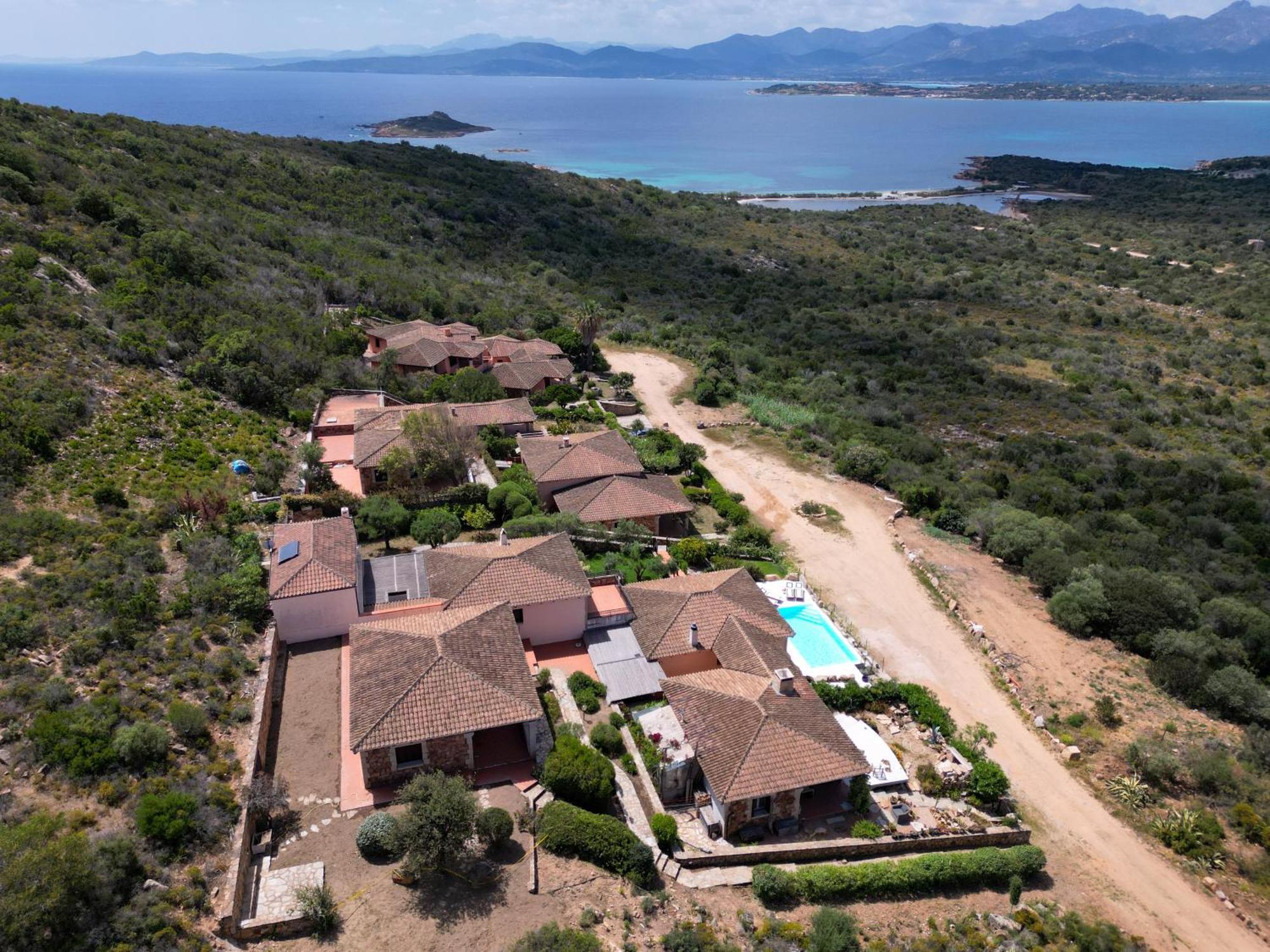 Capo Coda Cavallo Villa *